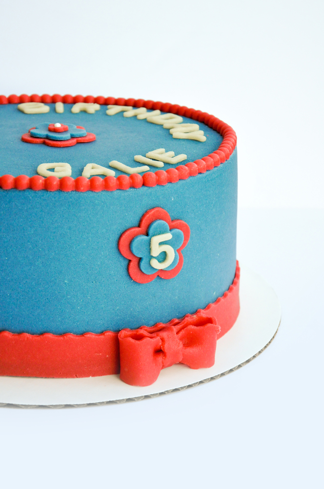 Cakes for your loved one | Cake, Cake decorating, Fondant cakes